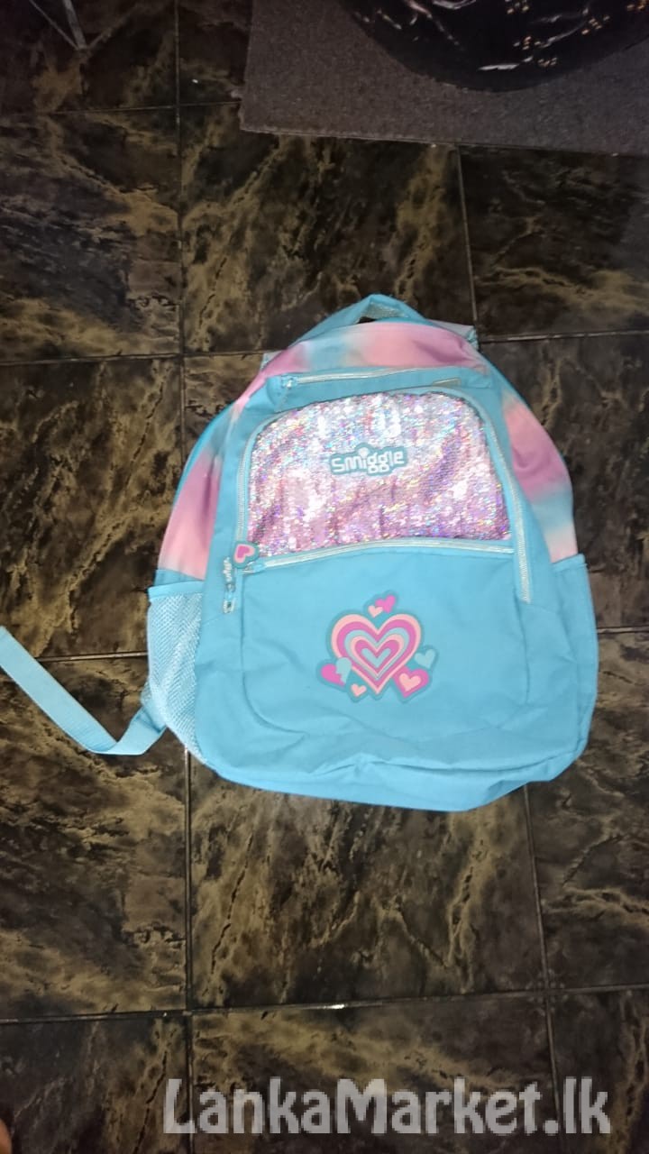 branded kid hand luggage/school bag
