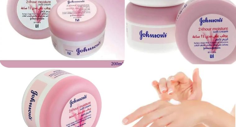 Johnsons 24 Hour Moisture Soft Cream 200ml