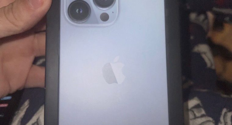 Apple iPhone 13 Pro – 128GB – Sierra Blue