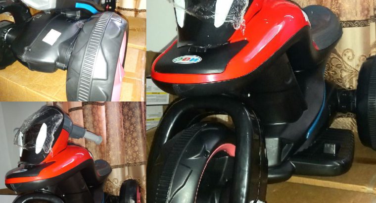 Rechargeable kids bike