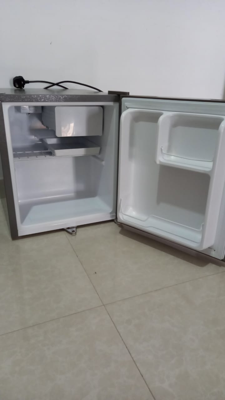 Mini bar refrigerator, hisense
