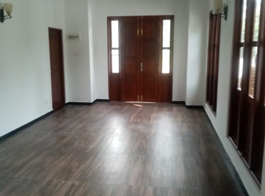 Kadawata webada Kirillawatta Road 7.5 perch land Three bed rooms hall pantry varanda dining room wash room fully tiled 2.5 km to colombo Kandy Road and 3km to Katunayake highway 15 million negotiable