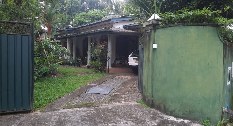 COMPLETE HOUSE WITH SOLAR AT KIRIWATTUDUWA