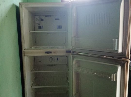 LG Refrigerator for Sale