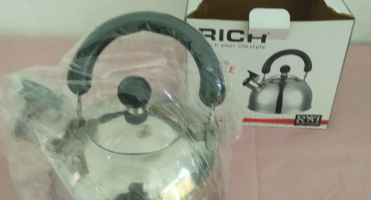 Brand New Whistling Kettle (Rich Brand).
