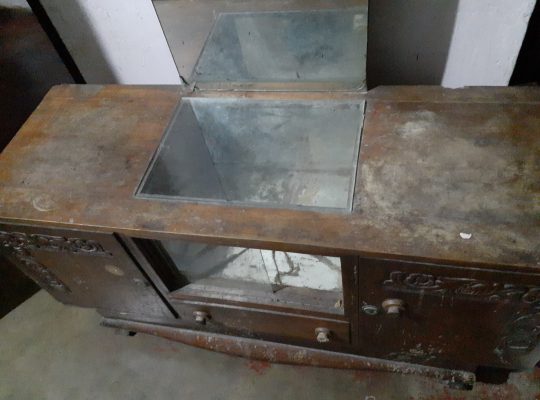 Used Dressing table for sale