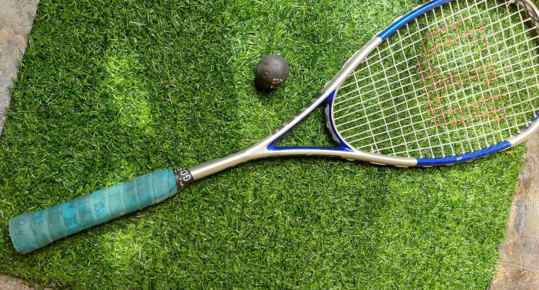 Used wilson Hammer squash racket in good condition for sale