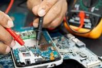 Phone repairing technican