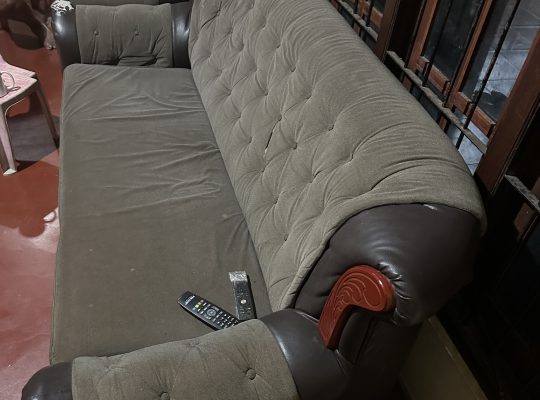 Sofa Set for sale