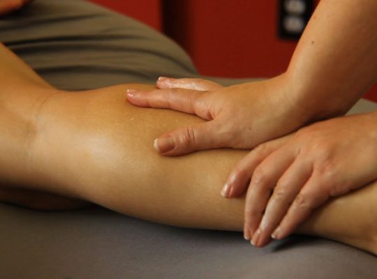 Body massage treatments for ladies and couples