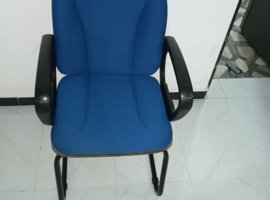 Home Computer/Visitor Chair – Damro Brand