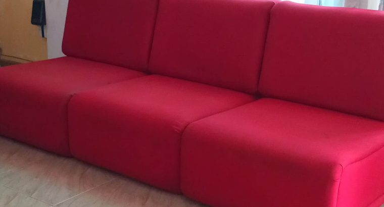Set of 5 Red Lounge Chairs – Great Deal LKR 17,500