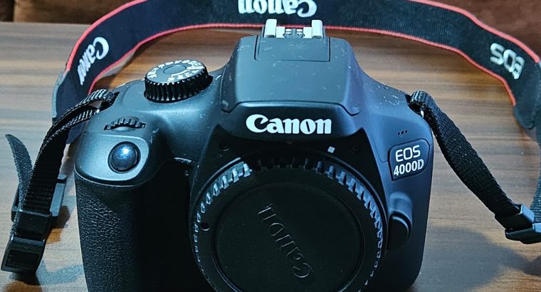 Canon D4000