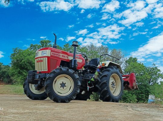 Swaraj 855 FE 4 wd brand new