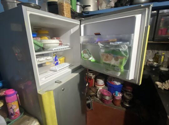 Hitachi used refrigerator