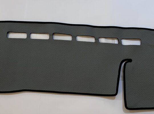 Toyota Hiace 200 Series Dashboard Mat
