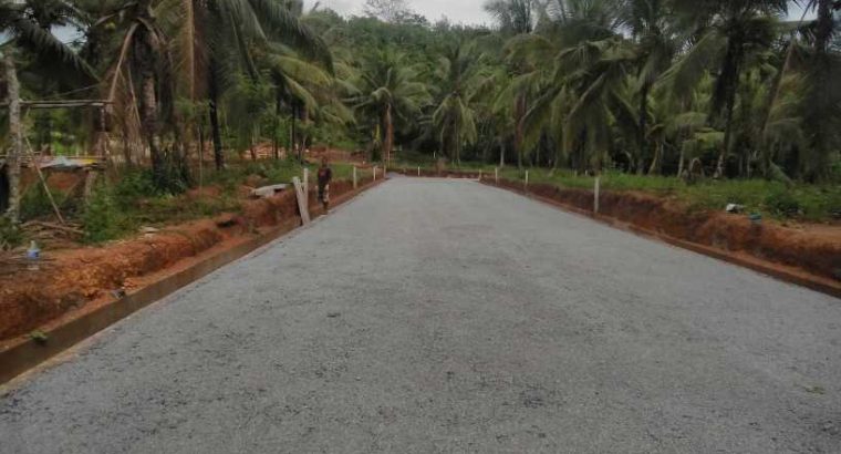 For quick sale-Two stroy House with 15p Land