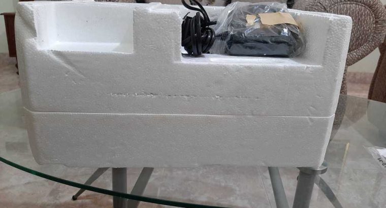 Professional 9Ft Snooker Table plus accessories