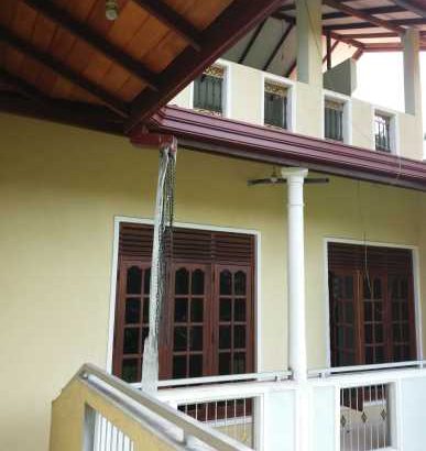 Land for Sale in Ampitiya.