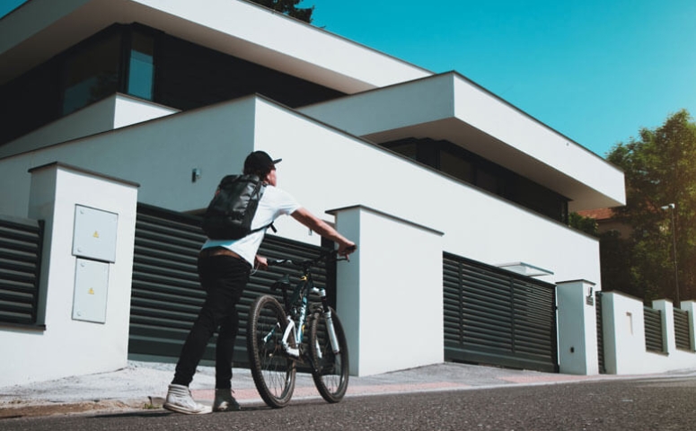 Ultra Modern Penthouse with Stunning City Views