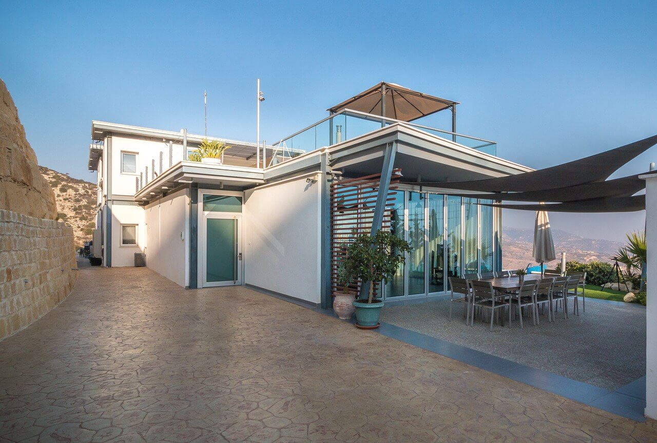 Spacious 4-Bedroom Detached Home with Modern Amenities